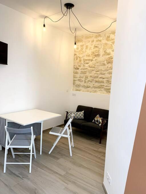 Appartement Secteur Gare Et Place De La Comedie, Wifi & Climatisation Montpellier Dış mekan fotoğraf