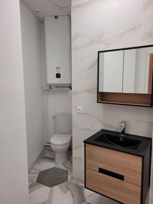 Appartement Secteur Gare Et Place De La Comedie, Wifi & Climatisation Montpellier Dış mekan fotoğraf